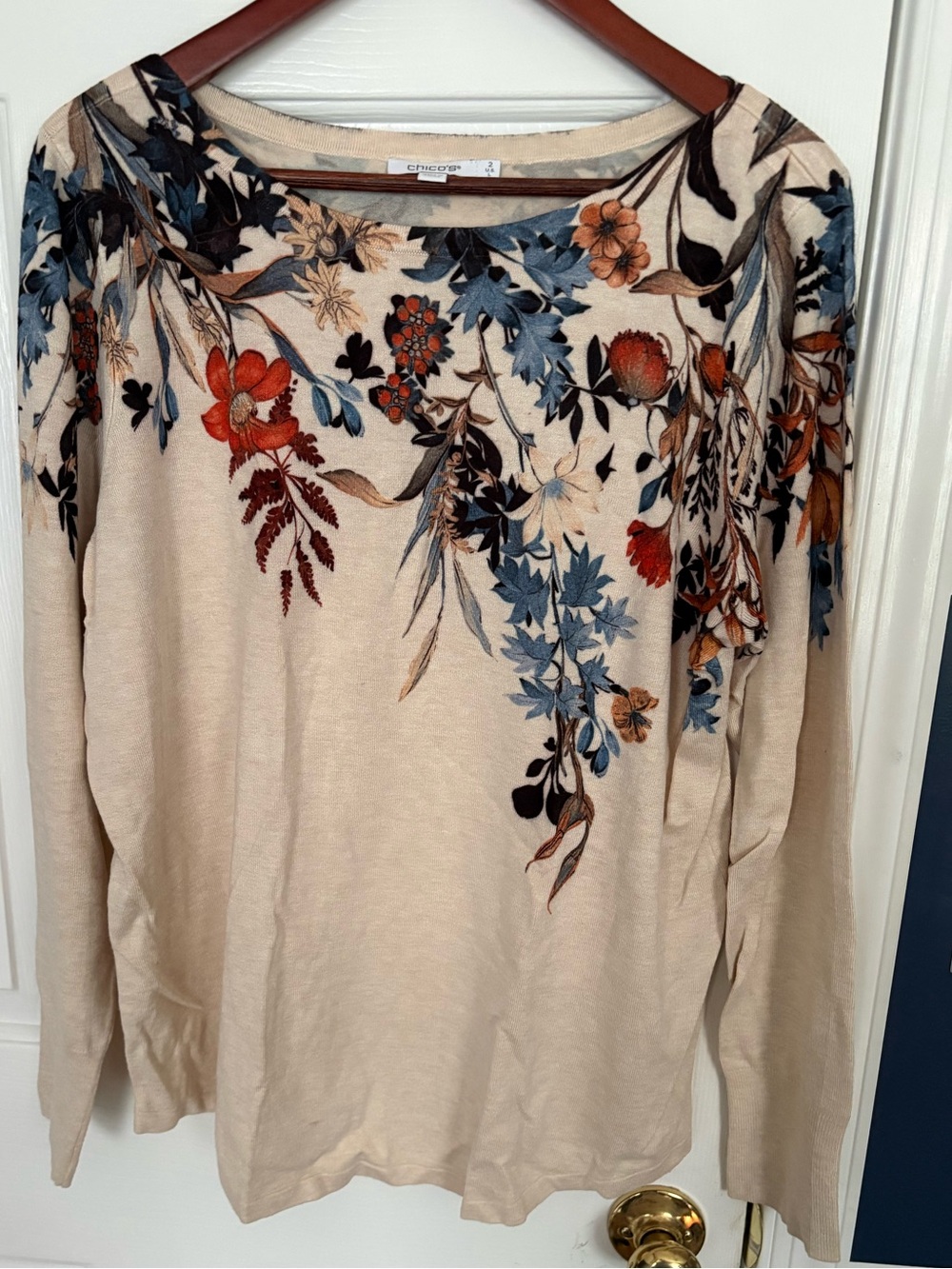 Chico’s Crown & Ivy Beige Floral Long-Sleeve thin sweater